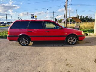 1994 Volkswagen Passat B4, красный, 360000 рублей, вид 3