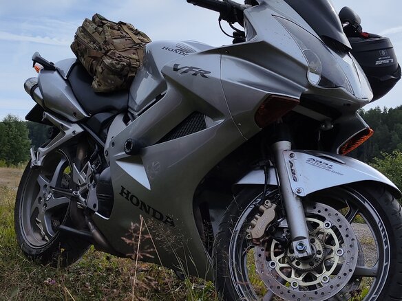 2005 Honda VFR 800, серебристый, 520000 рублей - вид 17