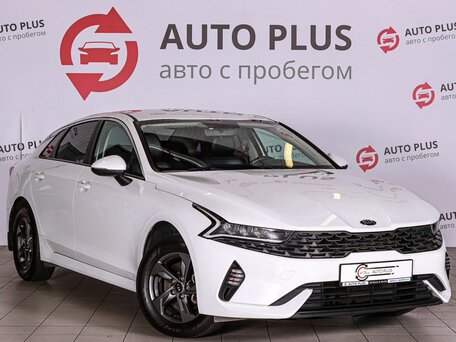 Kia K5 III