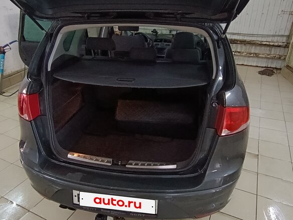 2008 SEAT Altea I, серый, 700000 рублей - вид 11