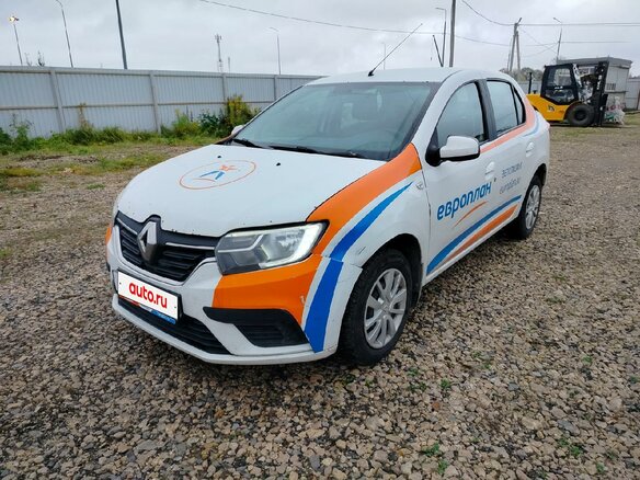 2020 Renault Logan II Рестайлинг, белый, 720000 рублей