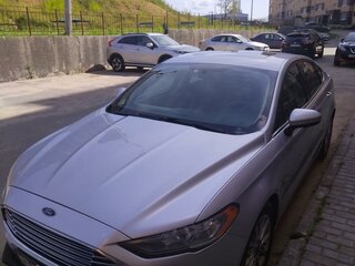 2017 Ford Fusion (North America) II Рестайлинг, серебристый, 1300000 рублей, вид 1
