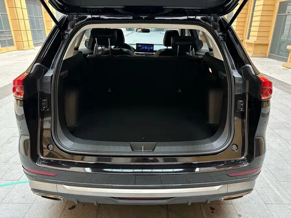 2022 Haval H6 II Рестайлинг, чёрный, 1400000 рублей - вид 6