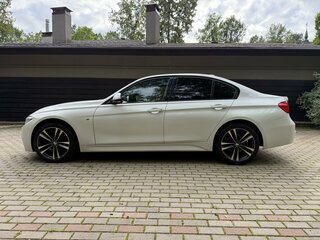 2014 BMW 3 серии 320i xDrive VI (F3x), белый, 1550000 рублей, вид 3