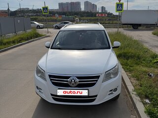 2010 Volkswagen Tiguan I, белый, 900000 рублей, вид 1