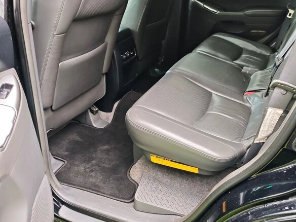 2005 Toyota Land Cruiser Prado 5-speed 120 Series, чёрный - вид 17