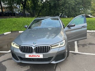 2022 BMW 5 серии 520i VII (G30/G31/G38) Рестайлинг, серый, 5200000 рублей, вид 1