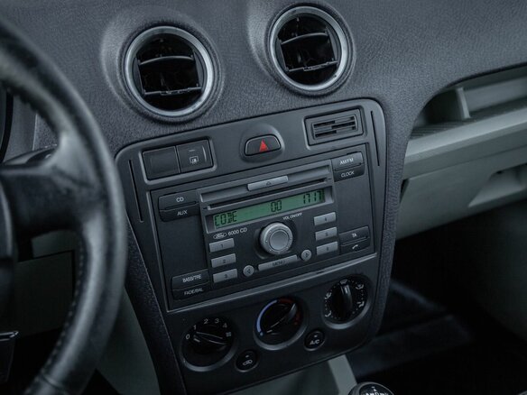 2007 Ford Fusion I Рестайлинг, чёрный, 250000 рублей - вид 10