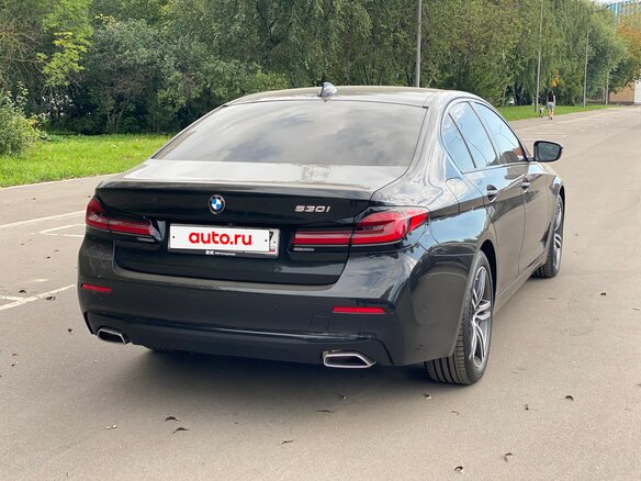 2020 BMW 5 серии 530i VII (G30/G31/G38) Рестайлинг, чёрный, 5500000 рублей - вид 5