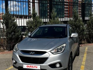 2015 Hyundai ix35 I Рестайлинг, серебристый, 1180000 рублей, вид 2