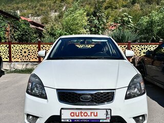 2011 Kia Rio II Рестайлинг, белый, 1000000 рублей, вид 2