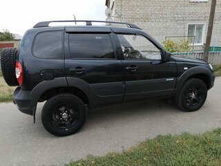 2014 Chevrolet Niva I Рестайлинг, чёрный, 890000 рублей, вид 2