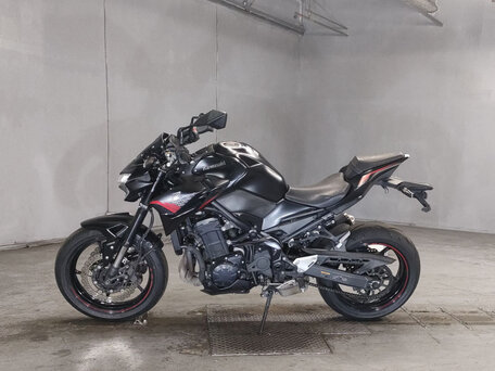 2020 Kawasaki Z 900, чёрный, 900000 рублей, вид 2