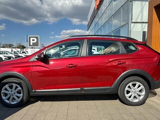 2026 Lada (ВАЗ) Iskra SW Cross, красный, 1767000 рублей, вид 3