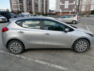 2013 Kia Ceed II, серебристый, 1050000 рублей, вид 2