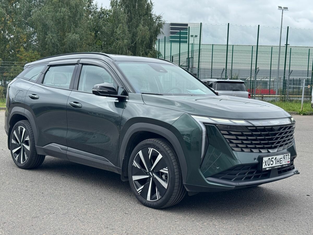 Открыть фотографии: Geely Atlas II