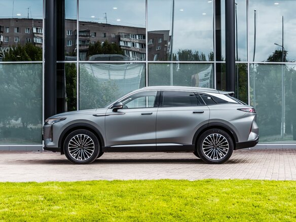 2023 Exeed RX, серый, 2850000 рублей - вид 6