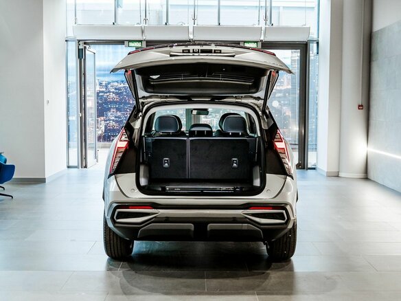 2026 Geely Atlas II, серебристый - вид 14