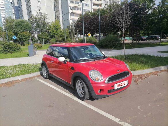 2009 Mini Hatch One II (R56), красный, 650000 рублей - вид 8