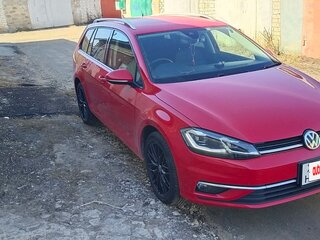 2018 Volkswagen Golf VII Рестайлинг, красный, 1300000 рублей, вид 2