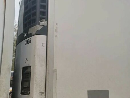 2001 Mercedes-Benz Actros, белый, 2800000 рублей, вид 5
