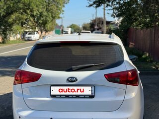 2015 Kia Ceed II Рестайлинг, белый, 1110000 рублей, вид 4