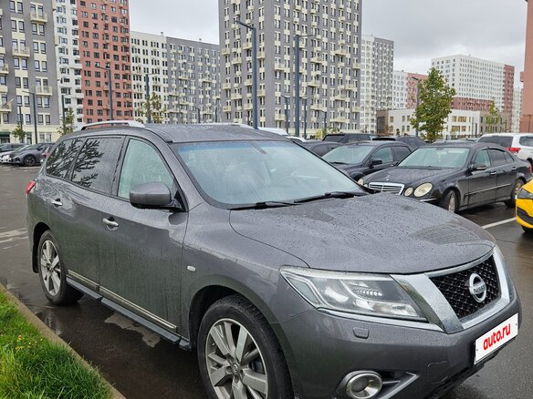 2015 Nissan Pathfinder IV, серый, 1900000 рублей - вид 1