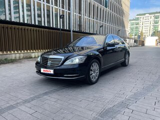 2009 Mercedes-Benz S-Класс 500 Long V (W221) Рестайлинг, чёрный, 1800000 рублей, вид 2