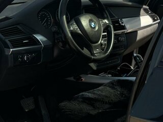 2008 BMW X5 48i II (E70), чёрный, 1550000 рублей, вид 4