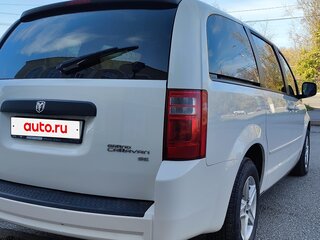 2009 Dodge Caravan Grand V, белый, 1650000 рублей, вид 3