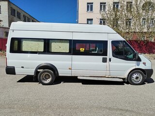 2013 Ford Transit, белый, 1500000 рублей, вид 3