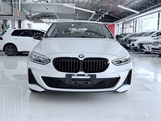 2022 BMW 1 серии 120i III (F52) Рестайлинг, белый, 1750000 рублей, вид 2