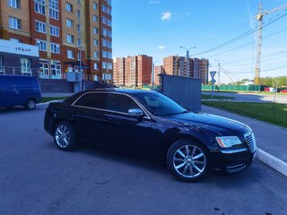 2014 Chrysler 300C II, чёрный, 1599000 рублей, вид 2