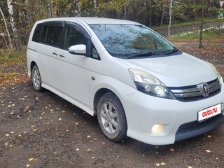 2014 Toyota ISis I Рестайлинг, белый, 1400000 рублей, вид 3