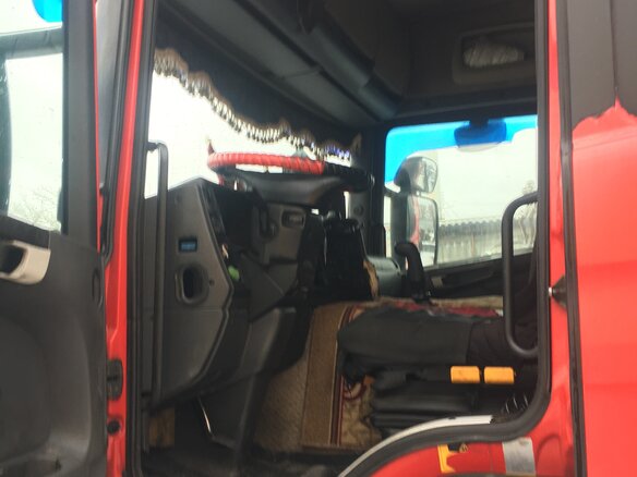 2010 Scania P-series, пурпурный, 1400000 рублей - вид 2
