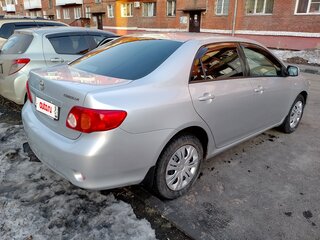 2010 Toyota Corolla X (E140, E150), серебристый, 1230000 рублей, вид 2