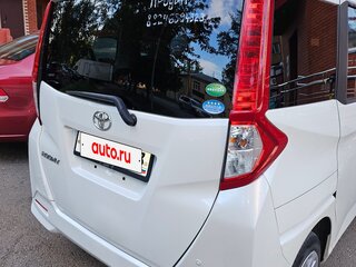 2017 Toyota Roomy I, белый, 850000 рублей, вид 4
