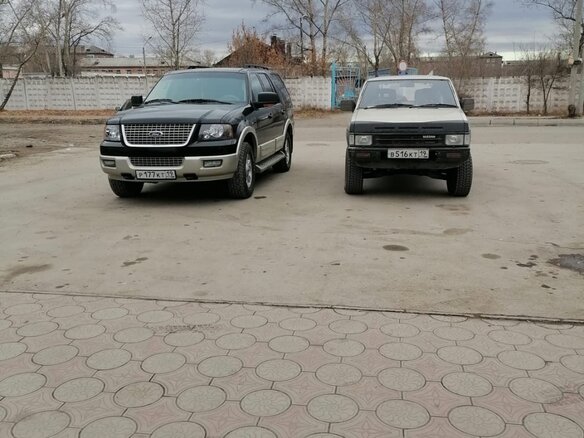 2005 Ford Expedition II, чёрный, 2100000 рублей - вид 20