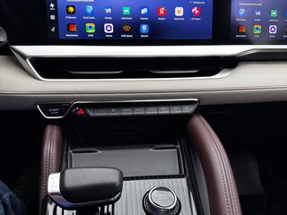2022 Geely Monjaro I, чёрный, 3290000 рублей, вид 3