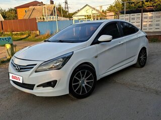 2016 Hyundai Solaris I Рестайлинг, белый, 860000 рублей, вид 4
