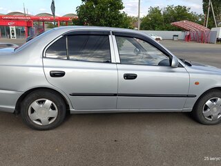 2007 Hyundai Accent ТагАЗ II, серебристый, 390000 рублей, вид 3