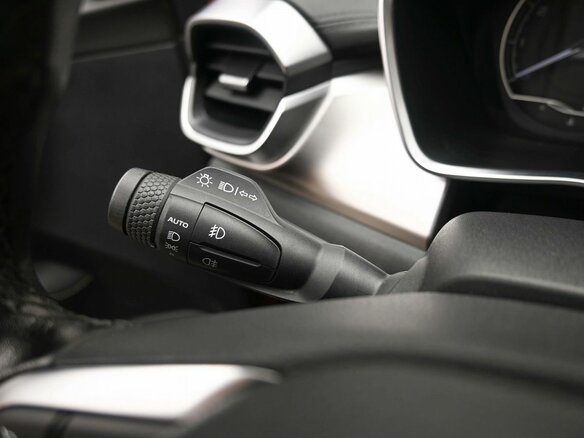2020 Geely Coolray I, красный, 1430000 рублей - вид 14