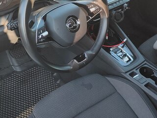 2021 Skoda Octavia IV (A8), белый, 2550000 рублей, вид 5