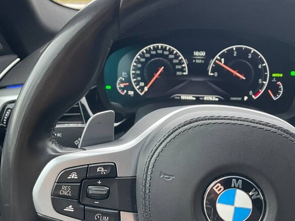 2019 BMW 5 серии 520d VII (G30/G31/G38), серый, 3790000 рублей - вид 9