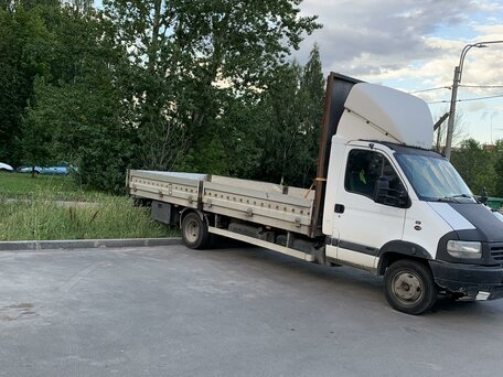 2004 Renault Mascott, белый, 900000 рублей, вид 2