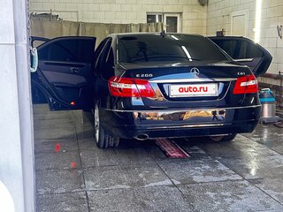 2009 Mercedes-Benz E-Класс 200 5G-Tronic IV (W212, S212, C207), чёрный, 1170000 рублей, вид 5