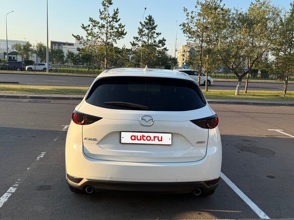 2018 Mazda CX-5 II, белый - вид 1