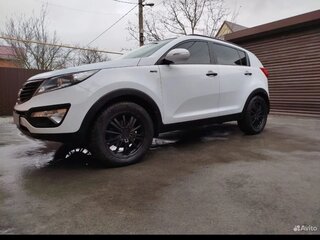 2011 Kia Sportage III, белый, 1210000 рублей, вид 3