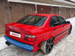 1991 BMW 3 серии 325i III (E36), красный, 695000 рублей, вид 4