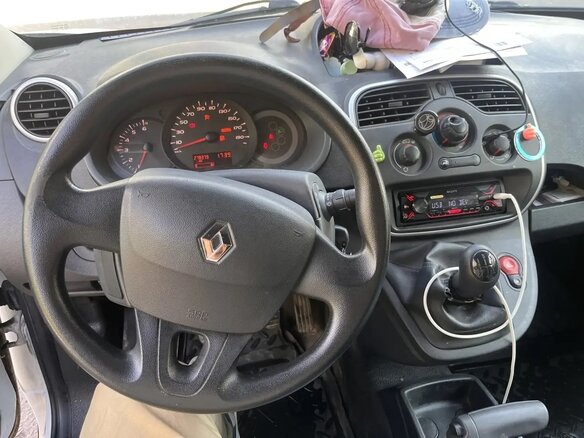 2014 Renault Kangoo II Рестайлинг, белый, 605000 рублей - вид 6